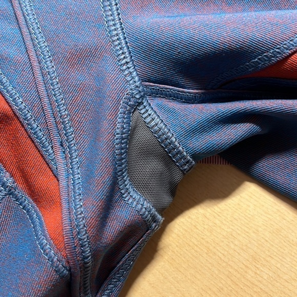 TITIKA Athletic Zip Up Iridescent Jacket Size Small - Picture 7 of 10